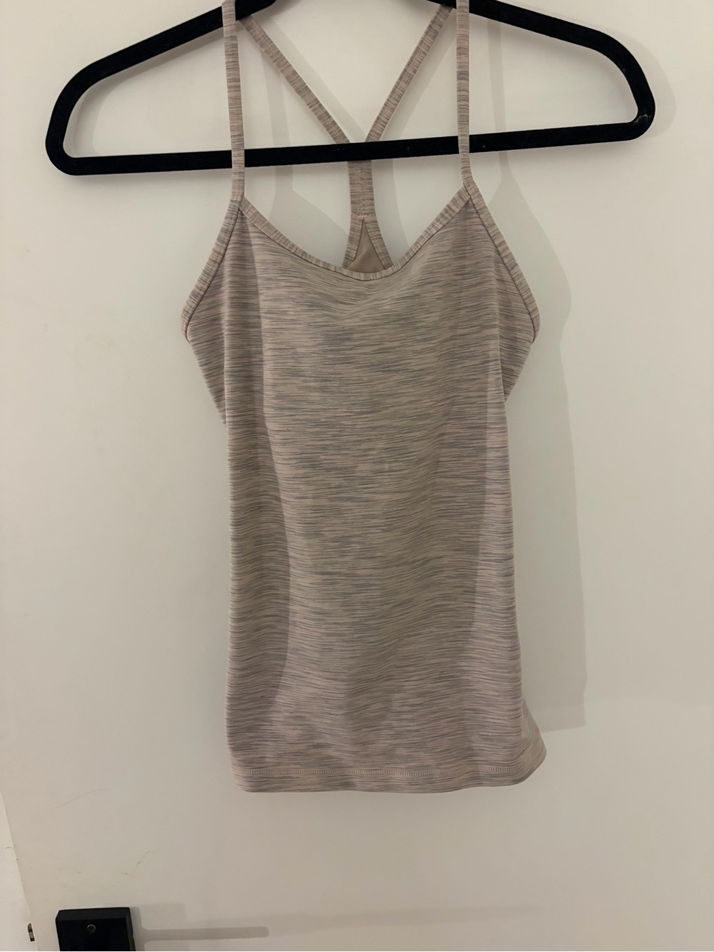 Lululemon Power Y Tank - Picture 4 of 5